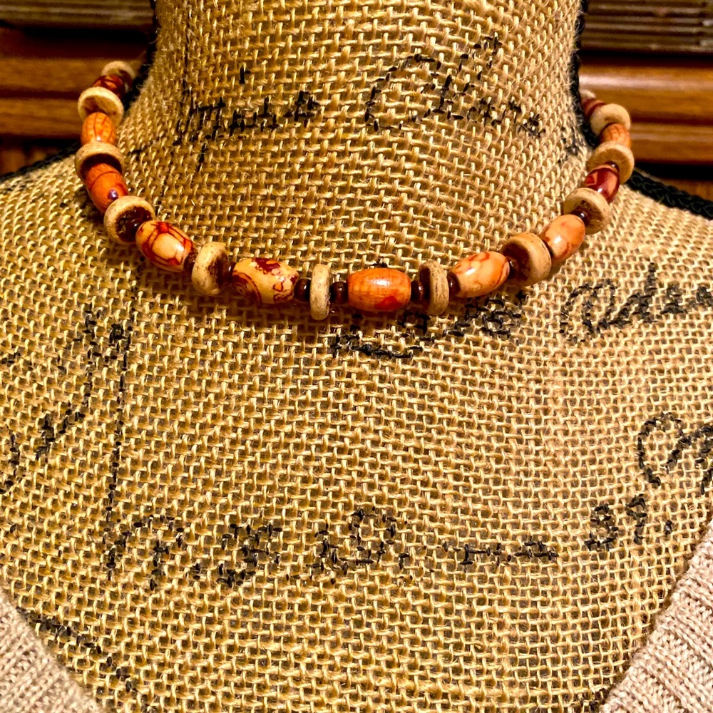 Wooden bead choker necklace